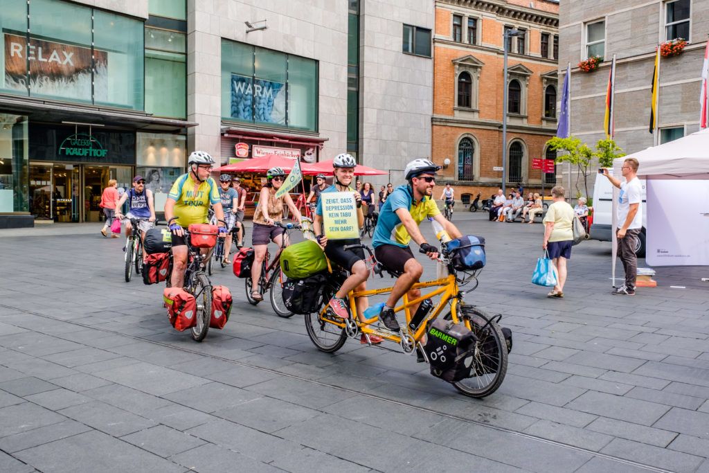 Bilder der Mitfahr- und Infostandaktion der MUT-TOUR 2019 in Halle Mitfahraktion des Tandemteams Nord der MT 2019