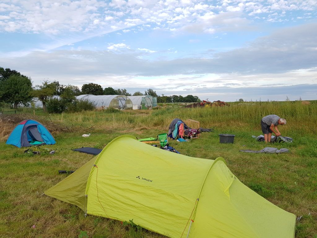 MT20_Wandern_Zelten1 MT20 Zelten unter freiem Himmel